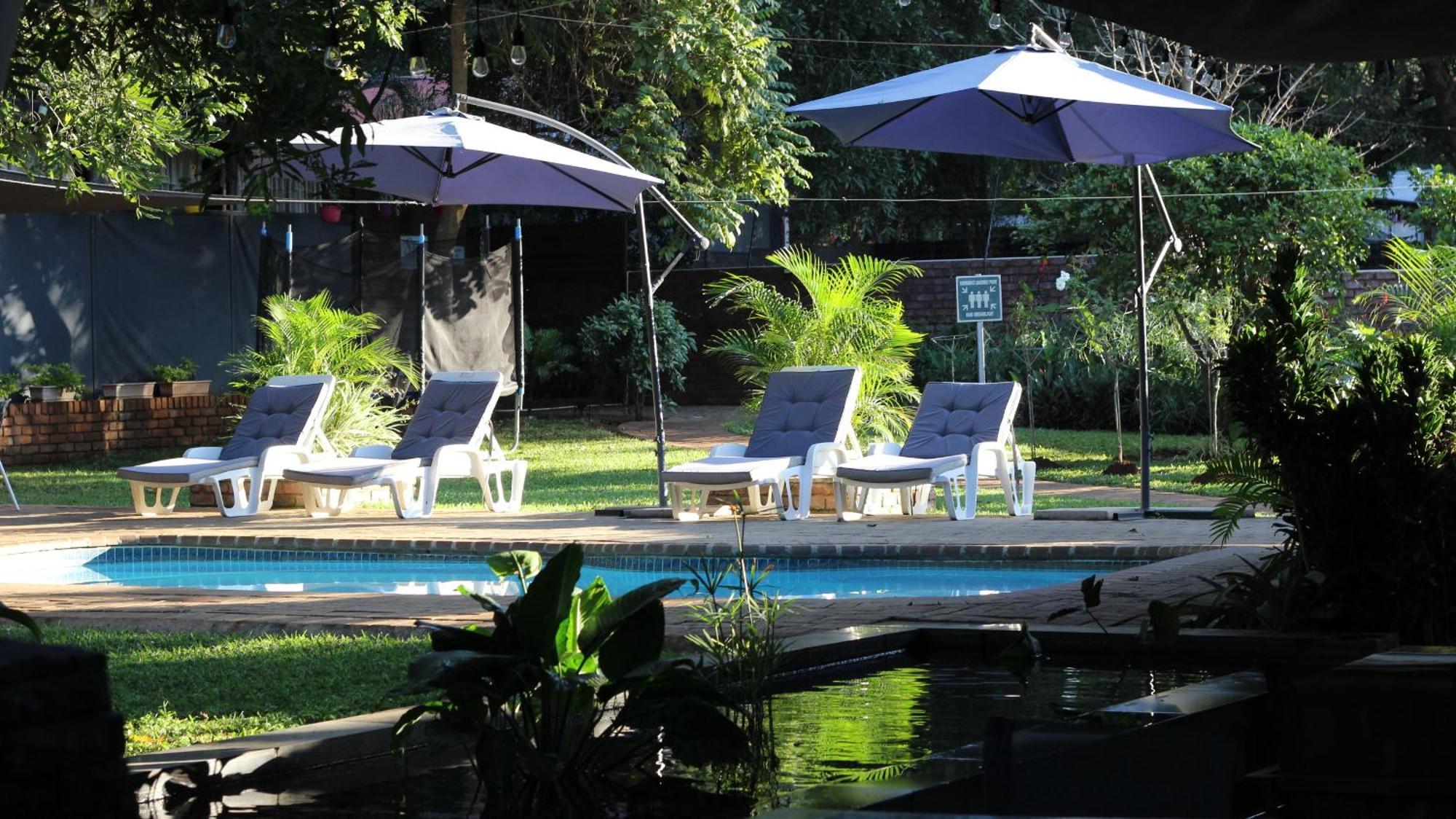 Ecolux Boutique Hotel Komatipoort Bagian luar foto